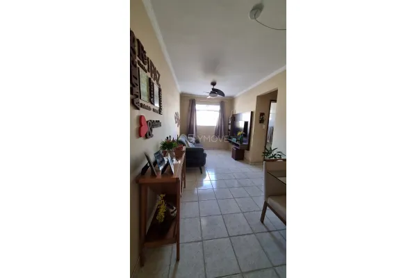 Apartamento na Vila Carmosina